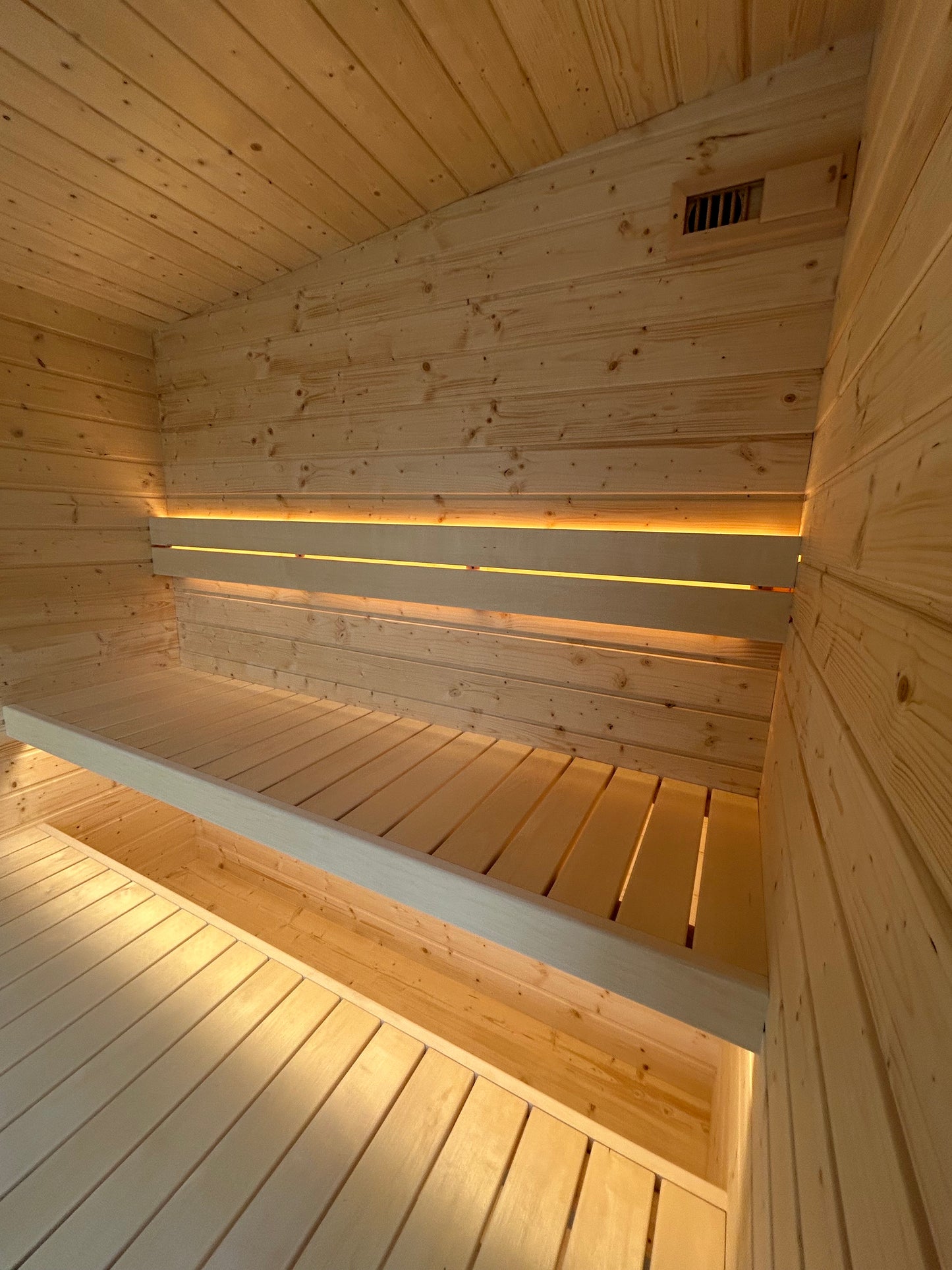 6 Person Cabin Sauna